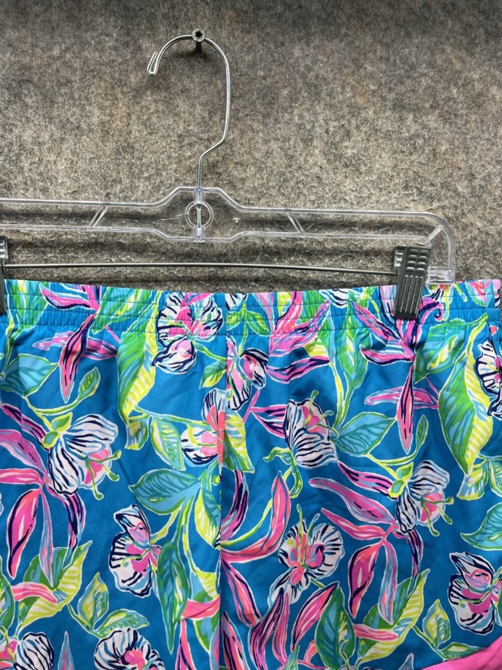 Lilly Pulitzer Shorts Women Medium Blue Luxletic 3 In Running Ocean Trail Floral - Picture 9 of 12